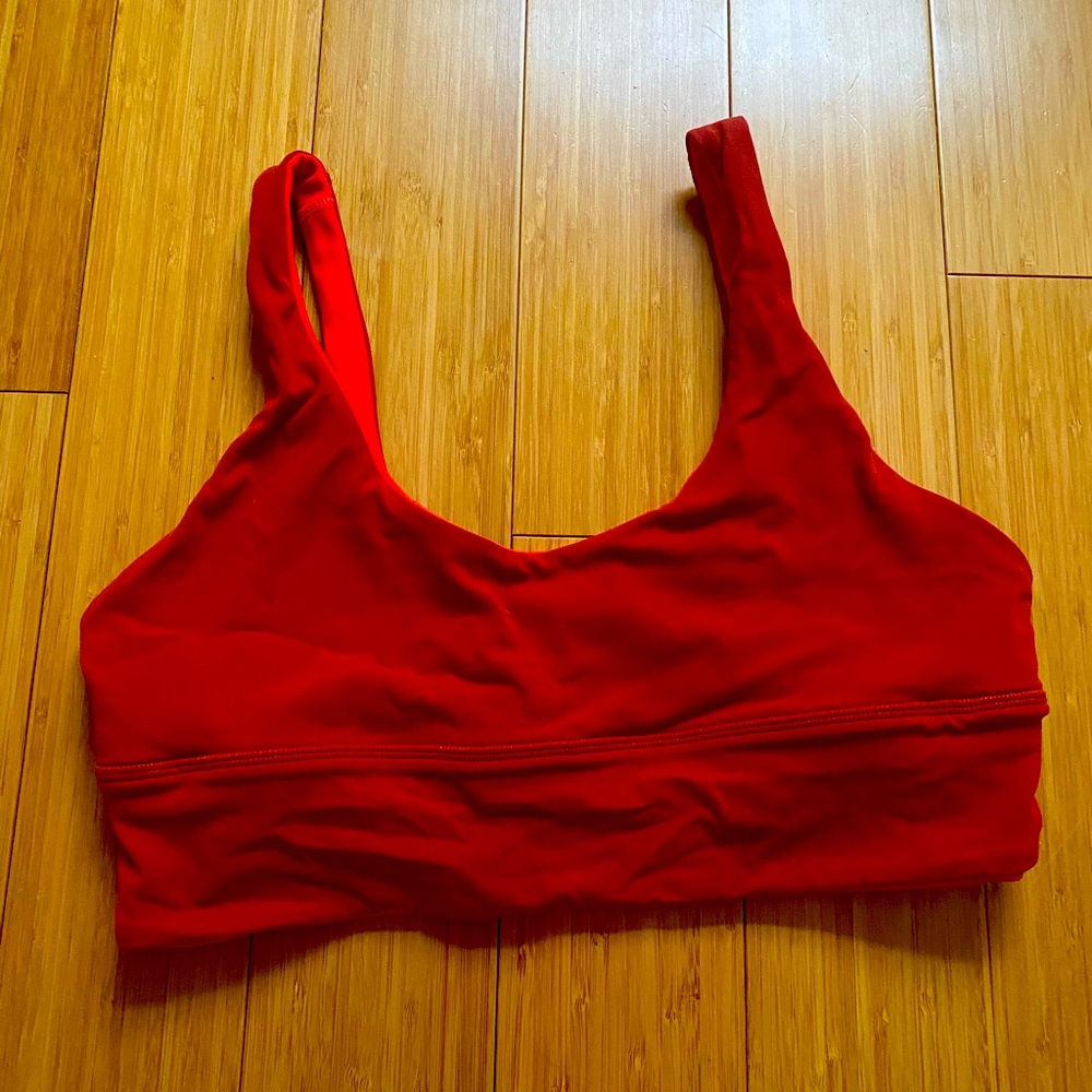 Women’s Lululemon reversible sports bra